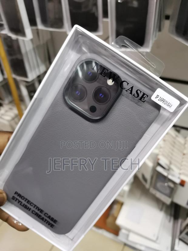 iPhone 16 Pro Max Leather Case, Magsafe, Camera Frame-Gray - thumbnail 3