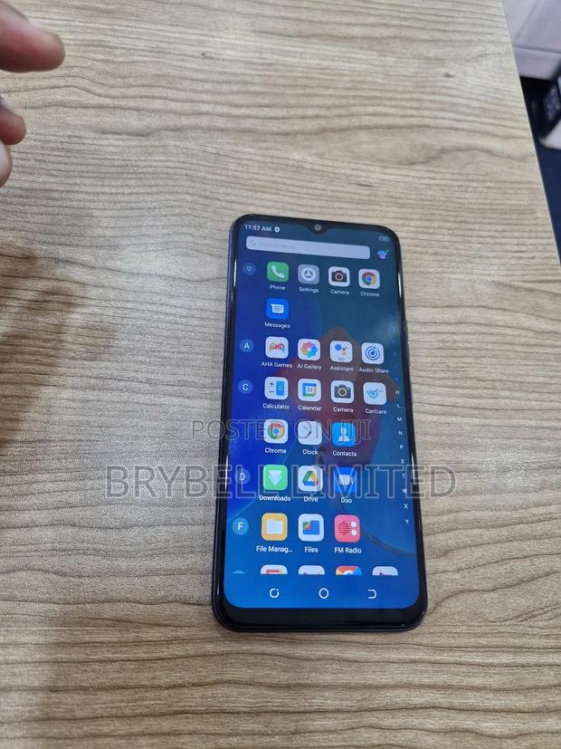 Tecno Spark 8C 64 GB Blue - thumbnail 5