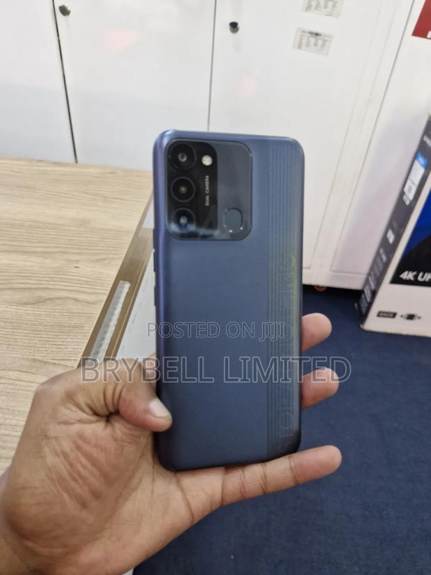 Tecno Spark 8C 64 GB Blue - thumbnail 6