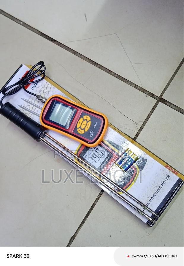 Digital Grain Moisture Meter