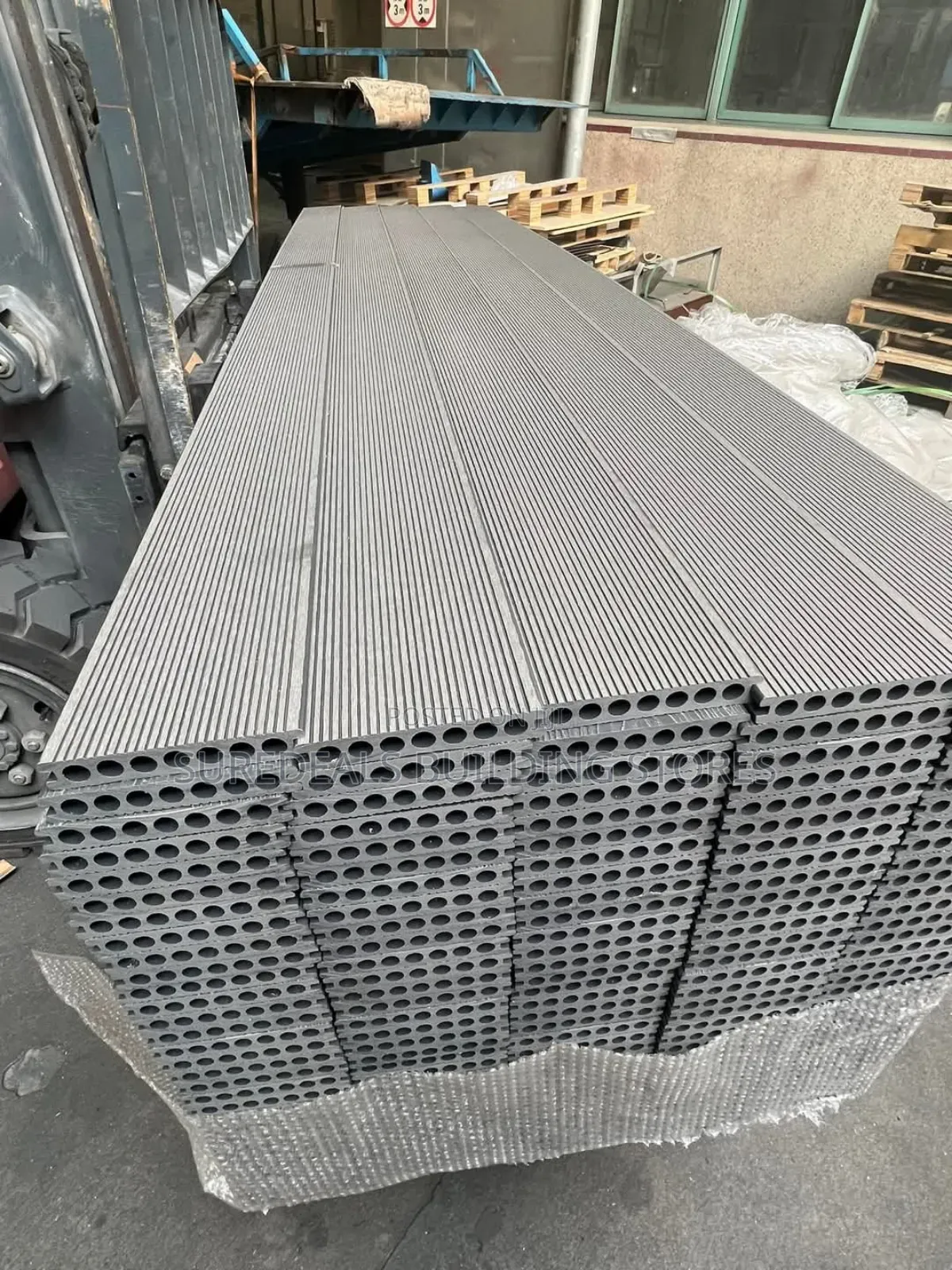 WPC Decking Flooring/Outdoor WPC Decking-2.8mtrs