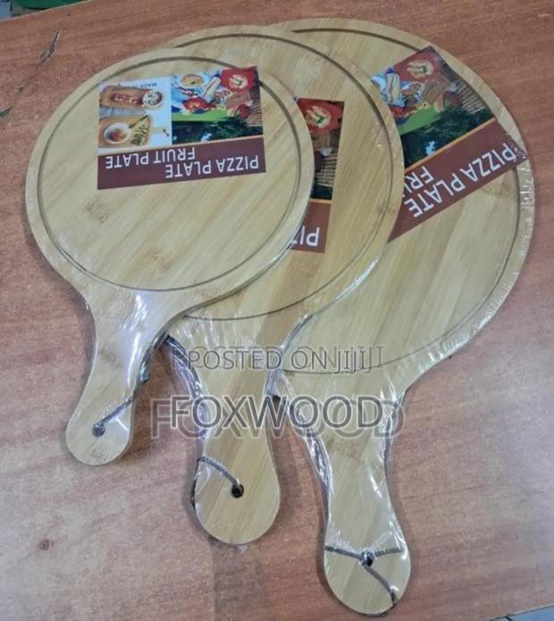 Bamboo Pizza Board Round.Now Available - thumbnail 2