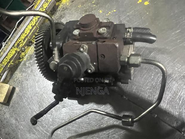 Injector Pump Zd30 Caravan E25 Engine - main view