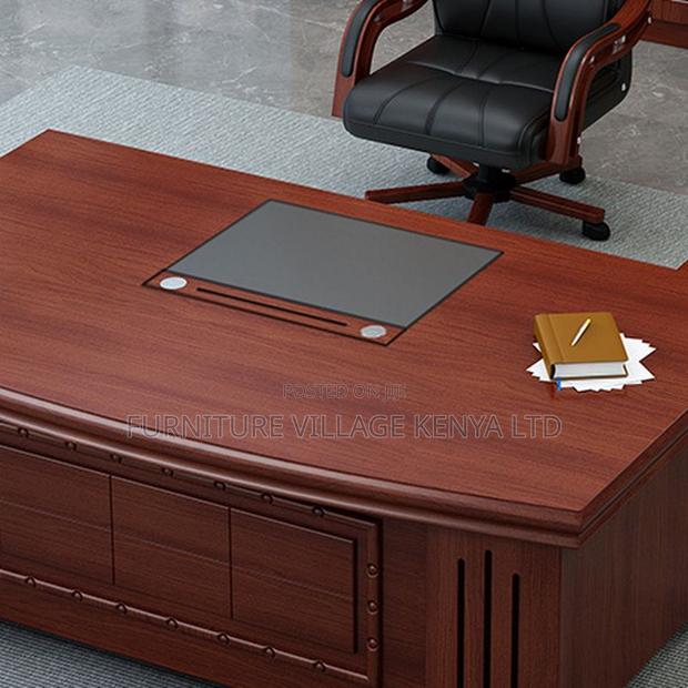 Office Desk:1400MM Executive Office Desk - thumbnail 2