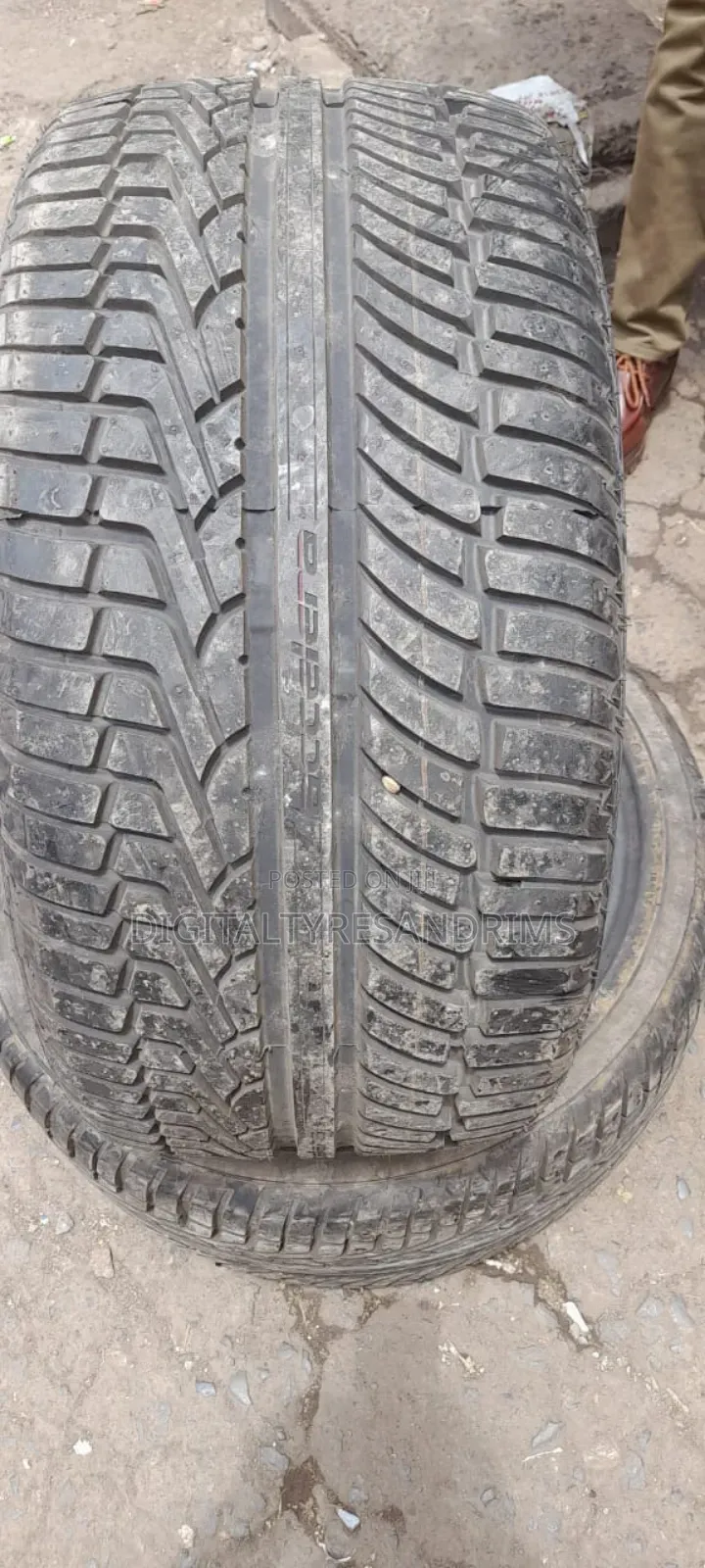 315/35r20 Forceum Tyres Made in Indonesia Brand New