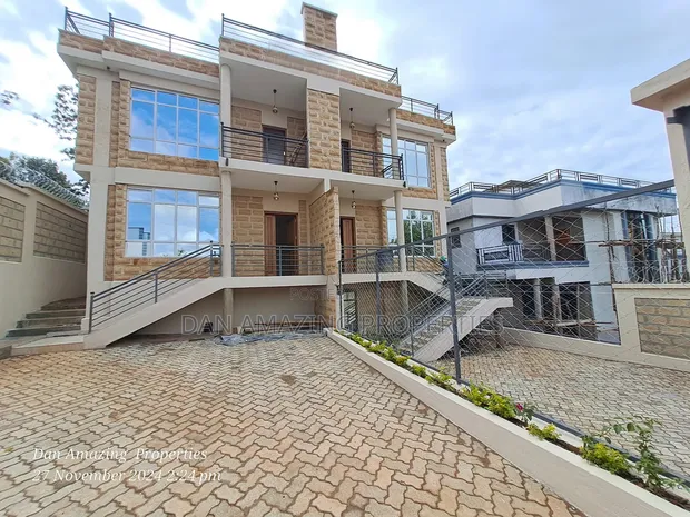 10bdrm Mansion in 46 Rooftop Plus Gym, Ngong for sale