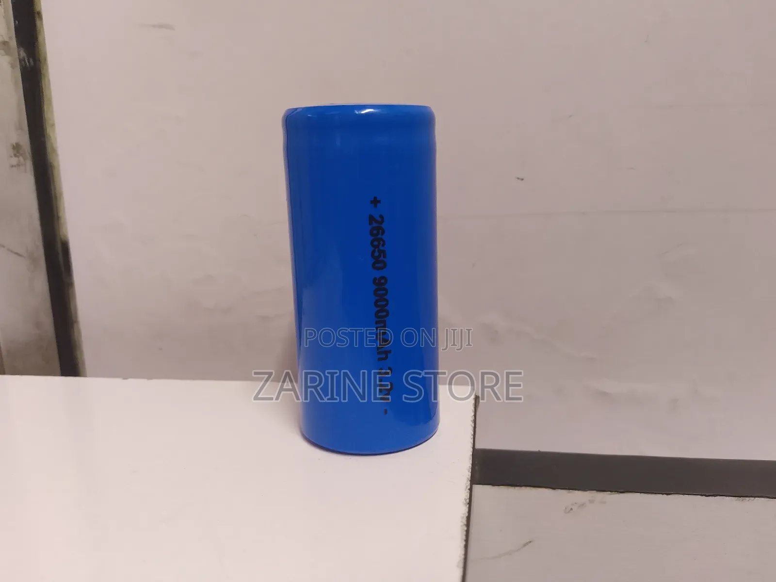 +26650 9000mah 3.2 Volts Rechargeable Battery 2cm Diameter