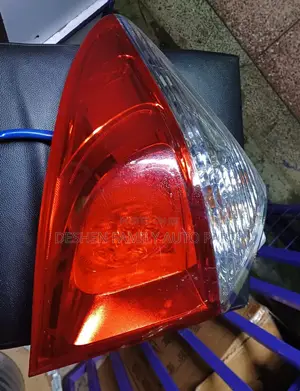Toyota Ractis Taillamp / Backlight