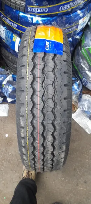 195R15C Ceat Tyres Brand New Made in India