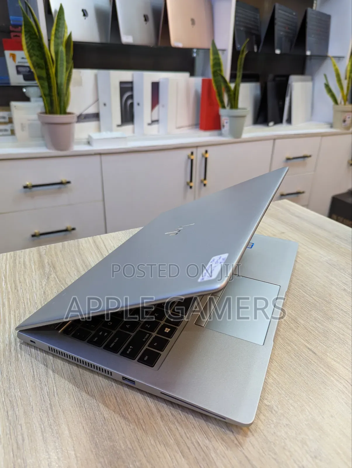 Laptop HP EliteBook 840 G5 8GB Intel Core I5 SSD 256GB