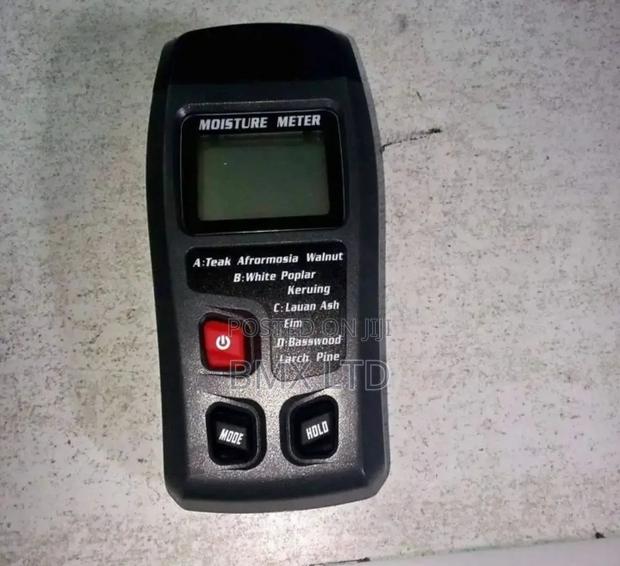Professional Wood Moisture Meter