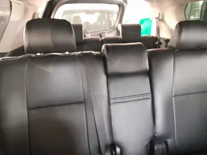 Toyota Land Cruiser 2016 Black