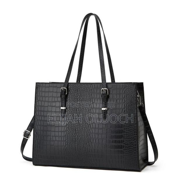 Quality Handbag - thumbnail 4