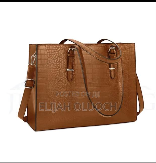 Quality Handbag - thumbnail 5