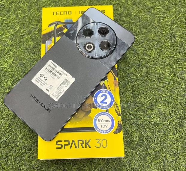 New Tecno Spark 30 256 GB Black - thumbnail 2