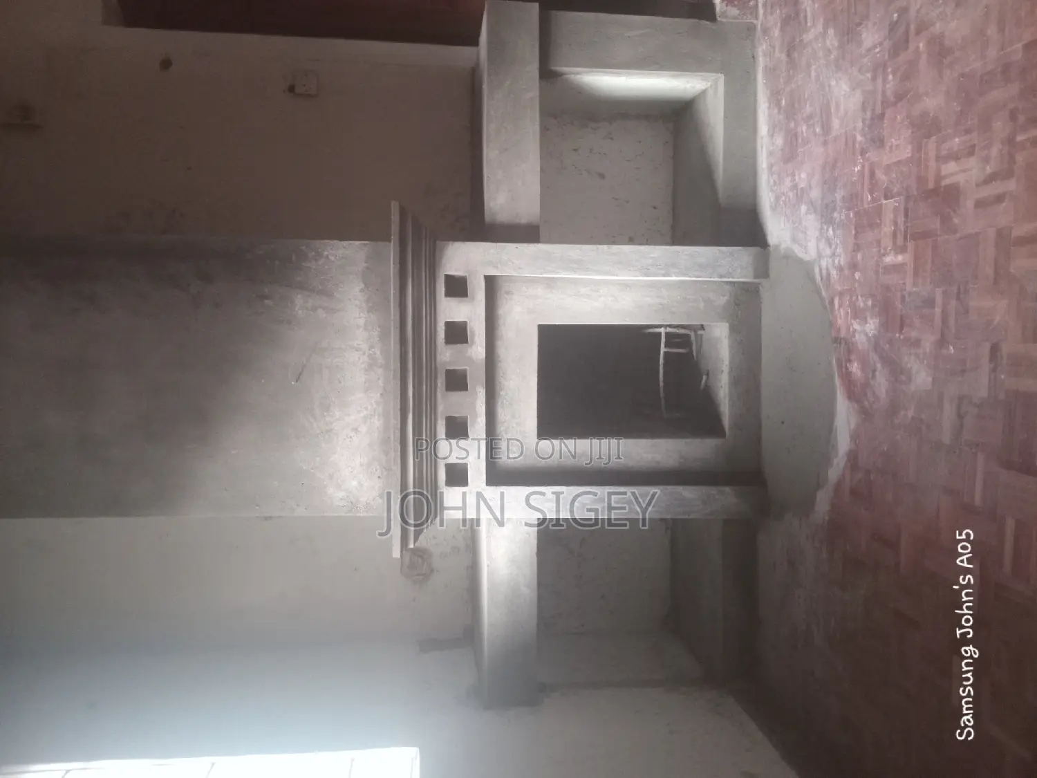 Excellent Plastering, Mouldings and Key Decorations