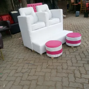 Unique Pedicure Chair