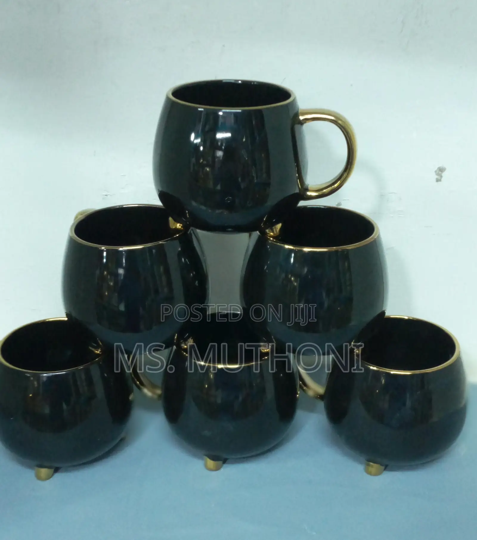 550ml Black Beauty Porcelain Coffee/ Tea Mugs.*