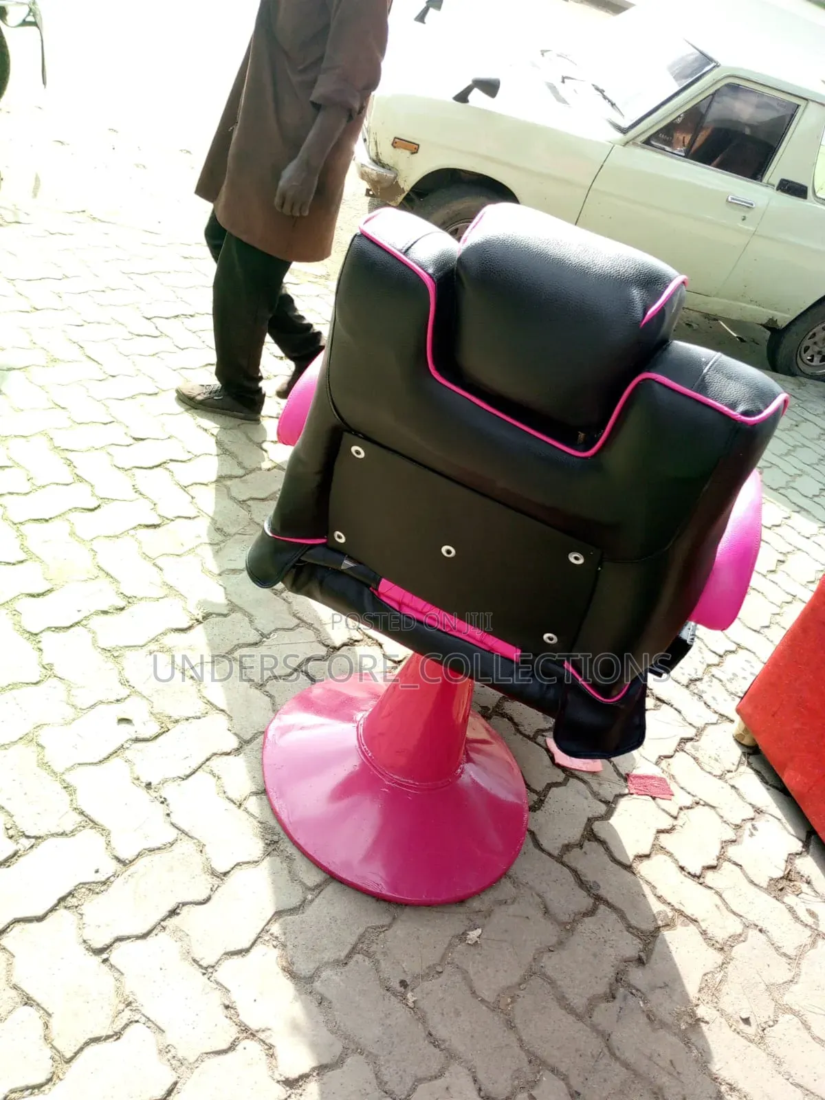 Pink Adjustable Barber Chair.