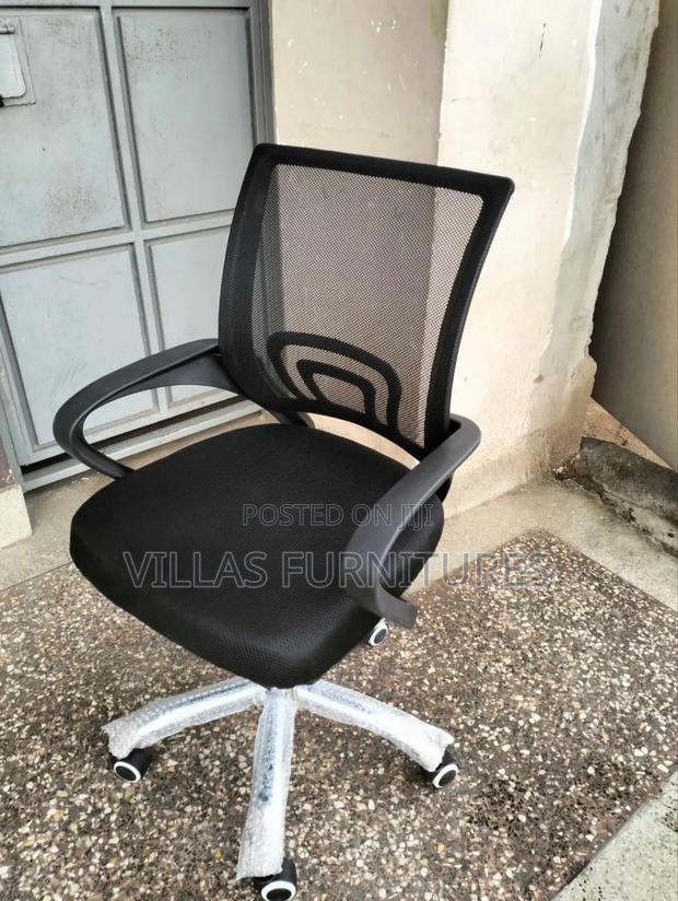 Adjustable Height Secretarial Mesh Chair