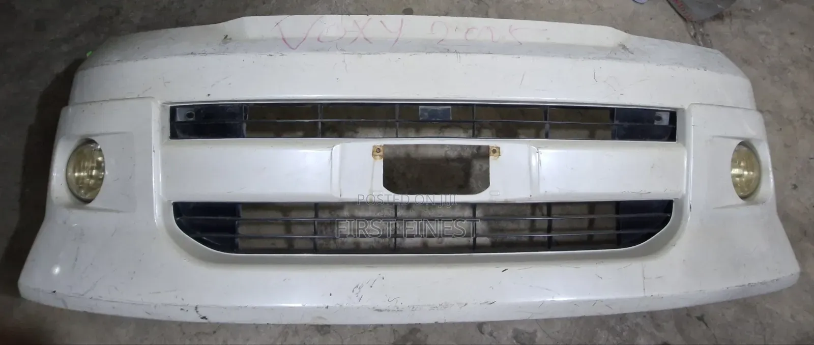 Voxy 2003 Front Bumper With Foglamps