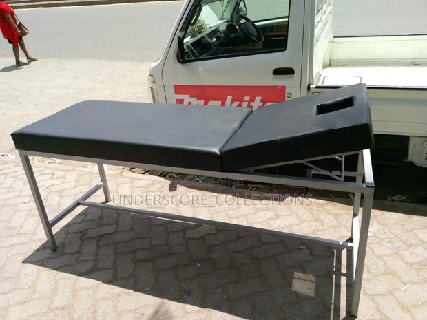 Simple Affordable Massage Bed. - main view