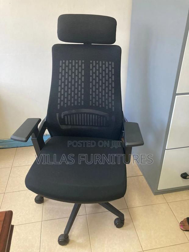 Modern/Captain Chair