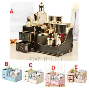 Hoomal Wooden Make Up Organizer