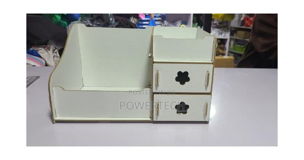 Wooden Make Up Organizer;