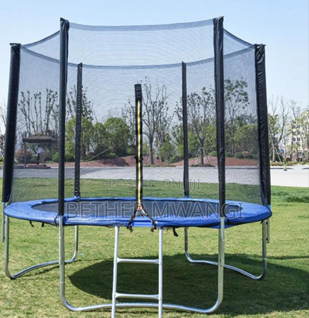 Trampoline in Kenya - thumbnail 6