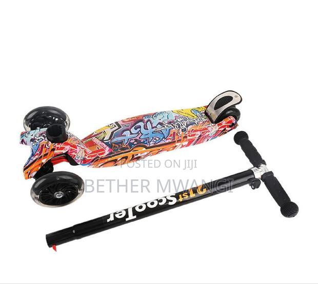 Three Wheel Kids Scooter in Kenya - thumbnail 3