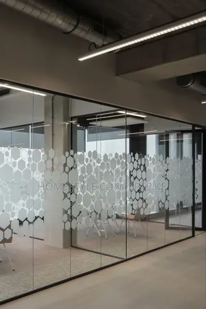Frameless Glass Frosted MDF Aluminium Partitions Tinting