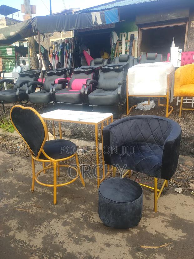 Manicure Station/Nail Station - main view