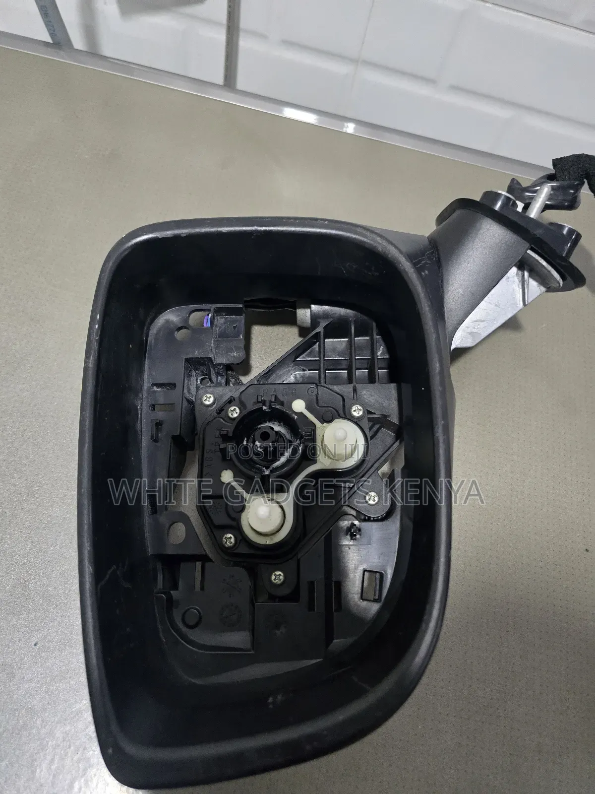Mazda Demio 2 Side Mirror Chasis