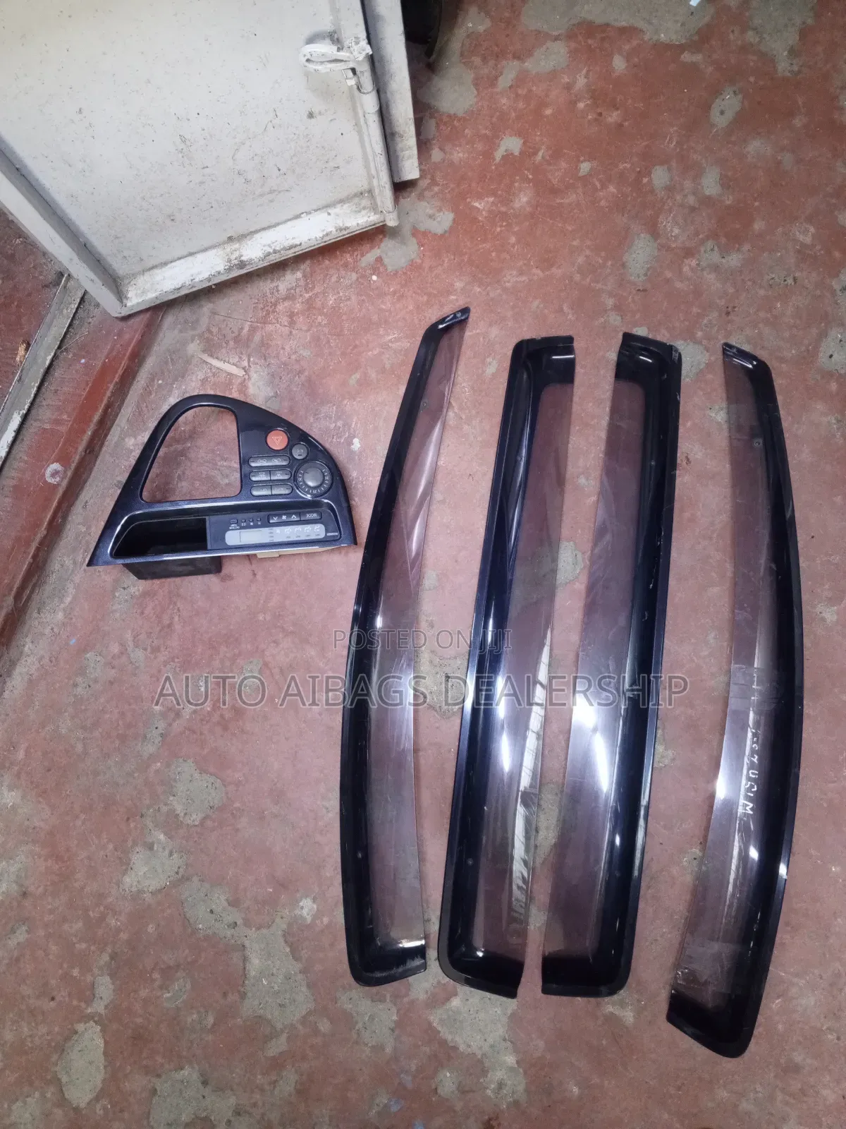 Toyota Wish Windblakers Original.