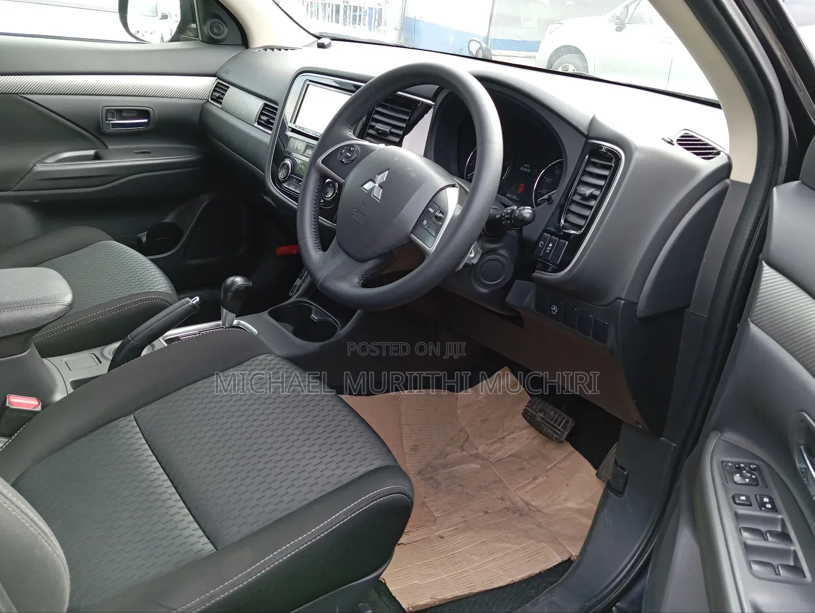 Mitsubishi Outlander 2015 Black