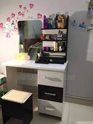 Dressing Mirror Cabinets With Stool