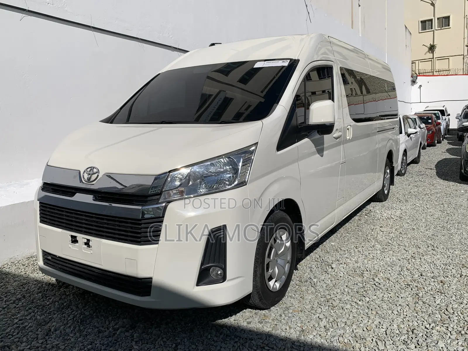 Toyota HiAce 2019 White