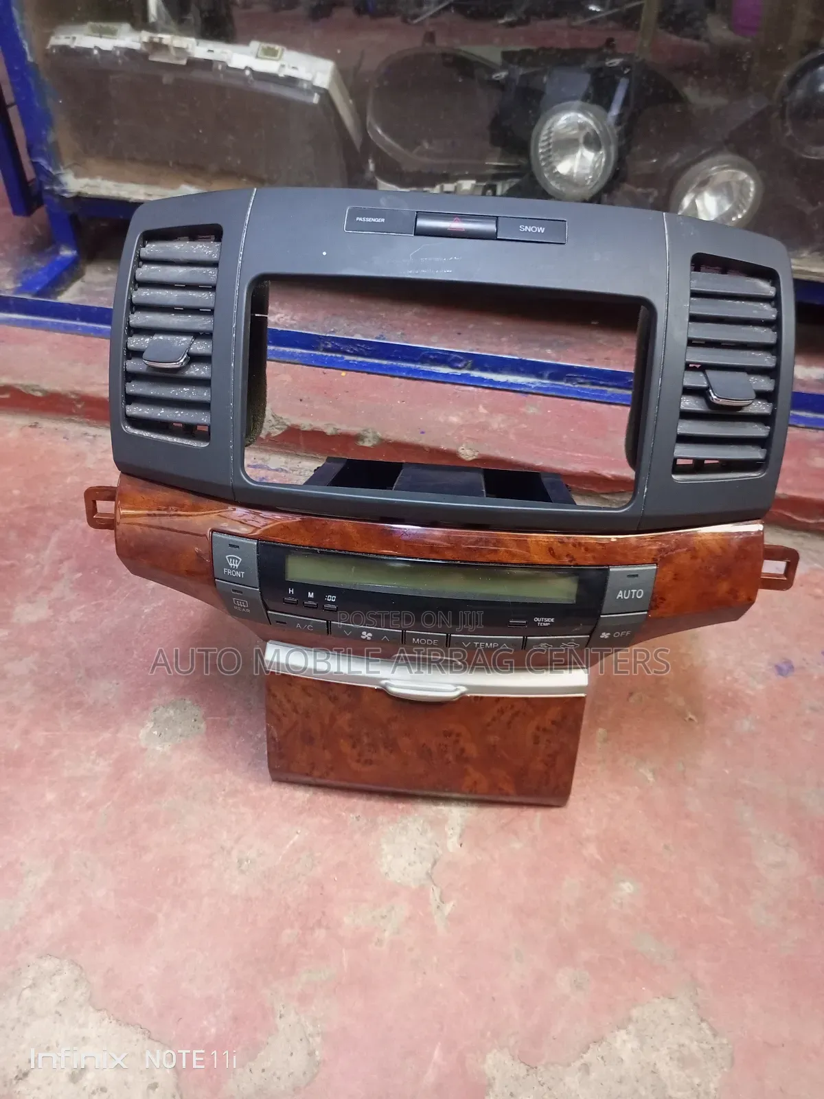 Premio/Alion 240 Radio Console