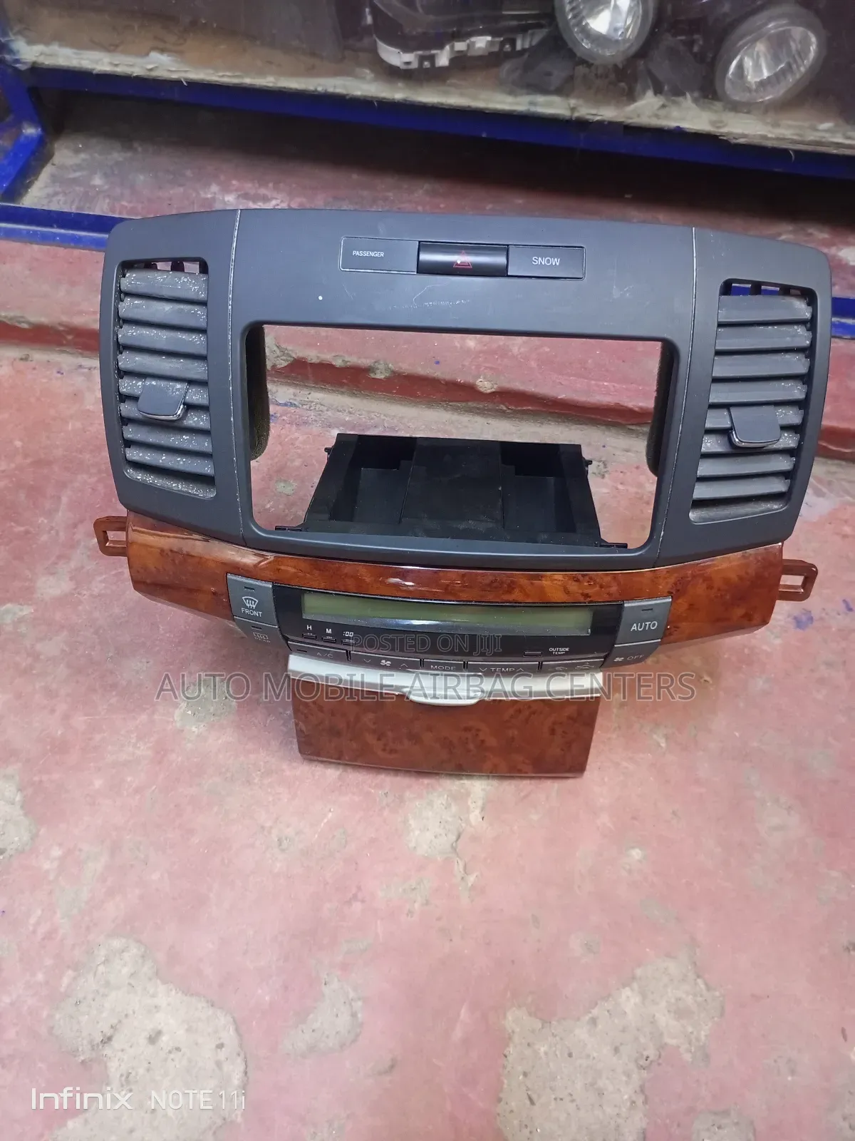 Premio/Alion 240 Radio Console