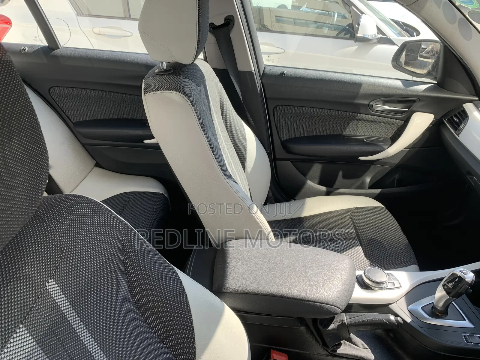 BMW 118i 2017 Silver