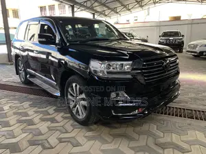 Toyota Land Cruiser 2018 Matt Black