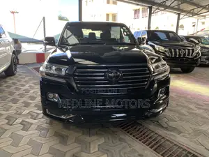 Toyota Land Cruiser 2018 Matt Black