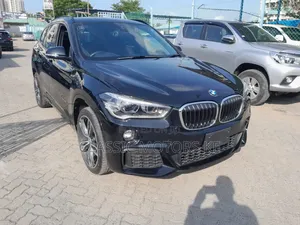BMW X1 xDrive28i AWD 2018 Black