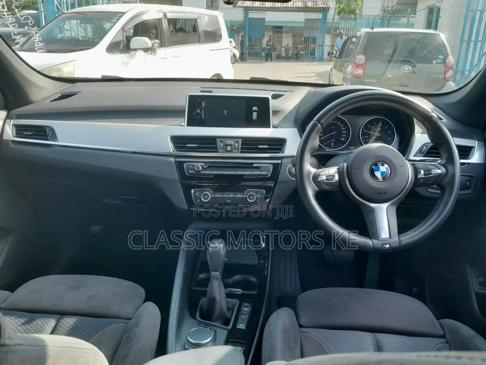 BMW X1 xDrive28i AWD 2018 Black
