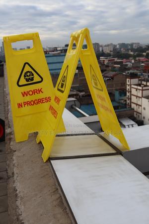 Work In Progress Sign- No Entry - thumbnail 2