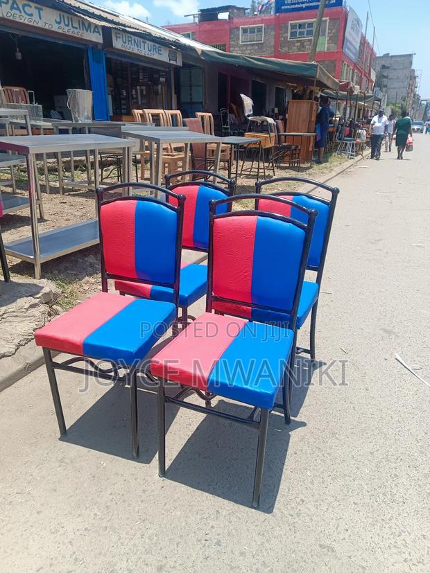 Restaurant Balls Chairs, Red And Blue.. - thumbnail 2