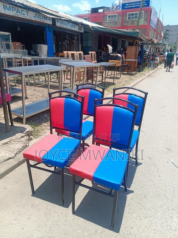 Restaurant Balls Chairs, Red And Blue.. - thumbnail 3