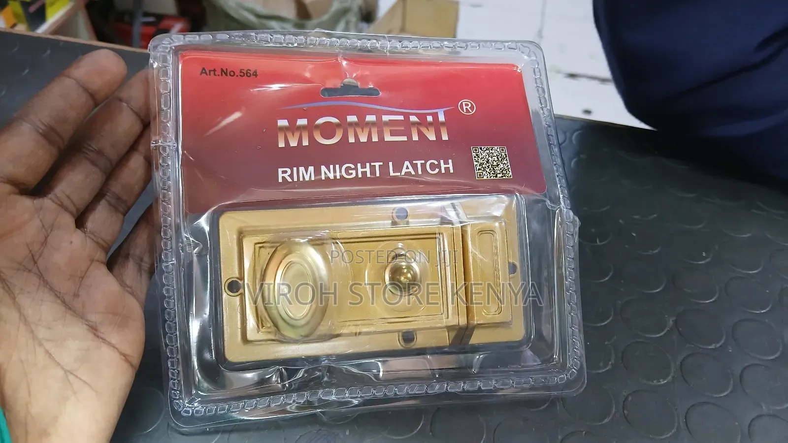 Momeni Rim Latch Lock
