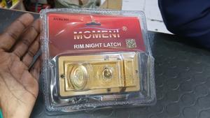 Momeni Rim Latch Lock - thumbnail 2
